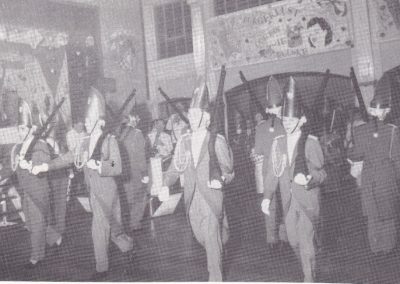 1951