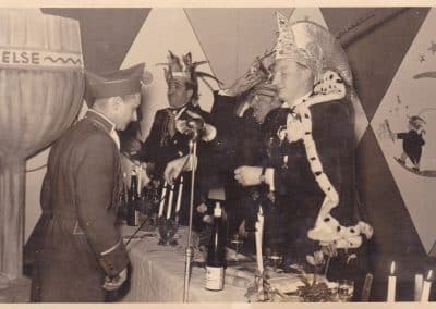 1953