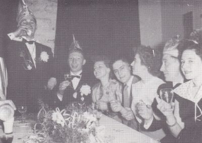 1954