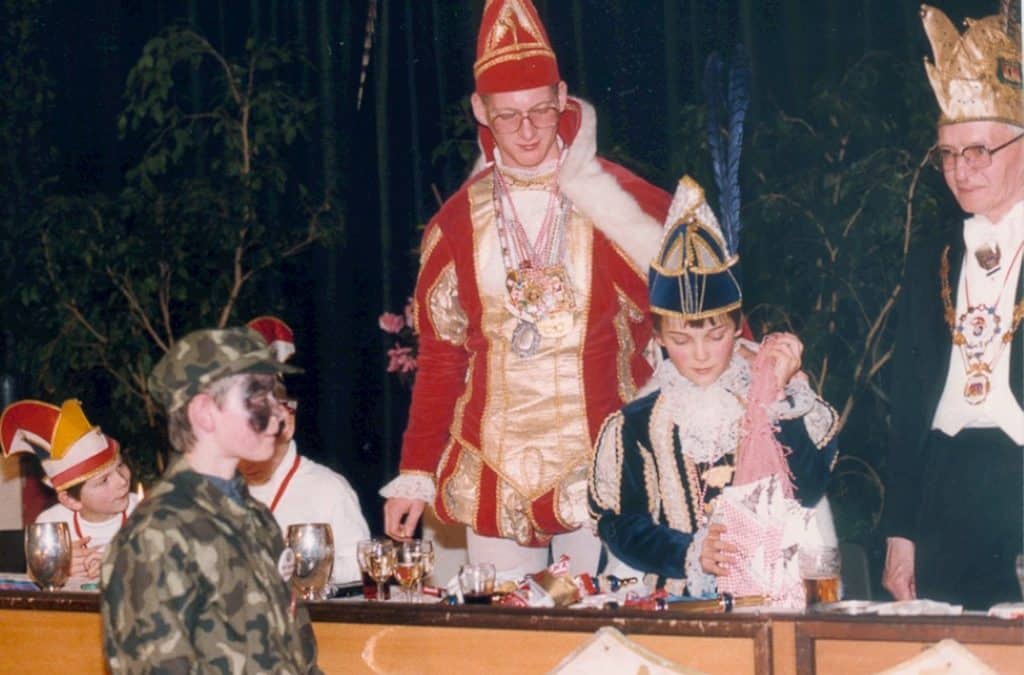 1986